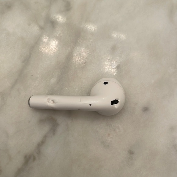 Apple Other - ULTRA RARE LIMITED EDITION LEFT AIRPOD *apple abstract collection*